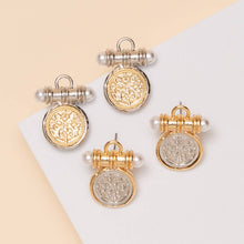 Load image into Gallery viewer, Post Medallion Earrings: Gold