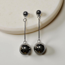 Load image into Gallery viewer, Hannah Drops-Silver