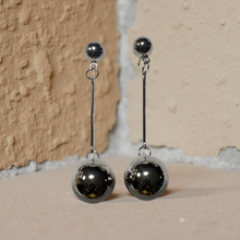 Load image into Gallery viewer, Hannah Drops-Silver