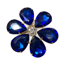 Load image into Gallery viewer, Daisy Brooch-Royal Blue